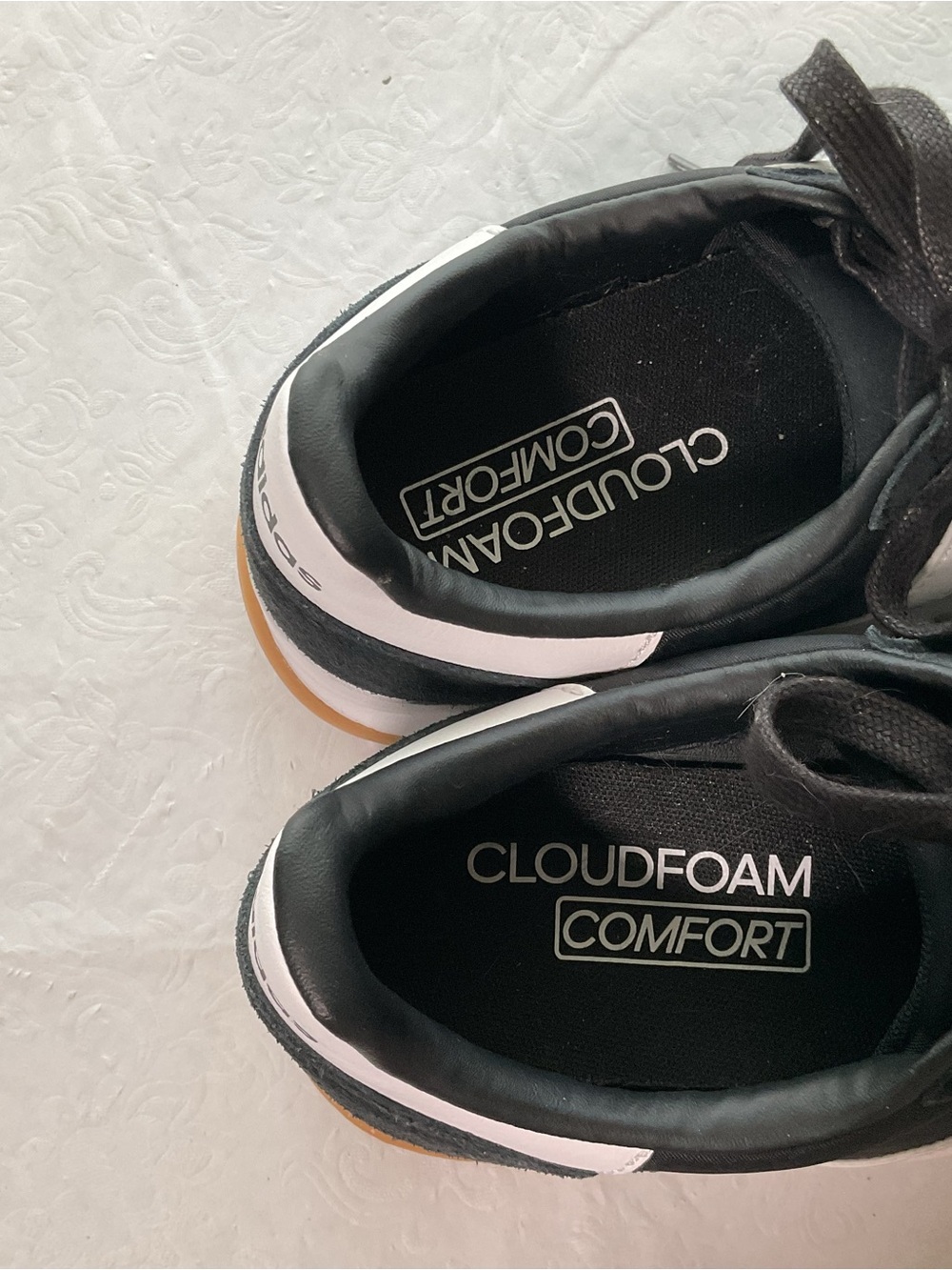 Adidas Cloud Foam Comfort Black & White Men’s Sneakers. Size 9 - Picture 6 of 8